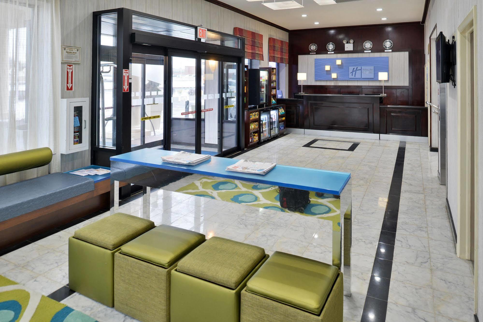 Holiday Inn Express Kennedy Airport, An Ihg Hotel New York Buitenkant foto